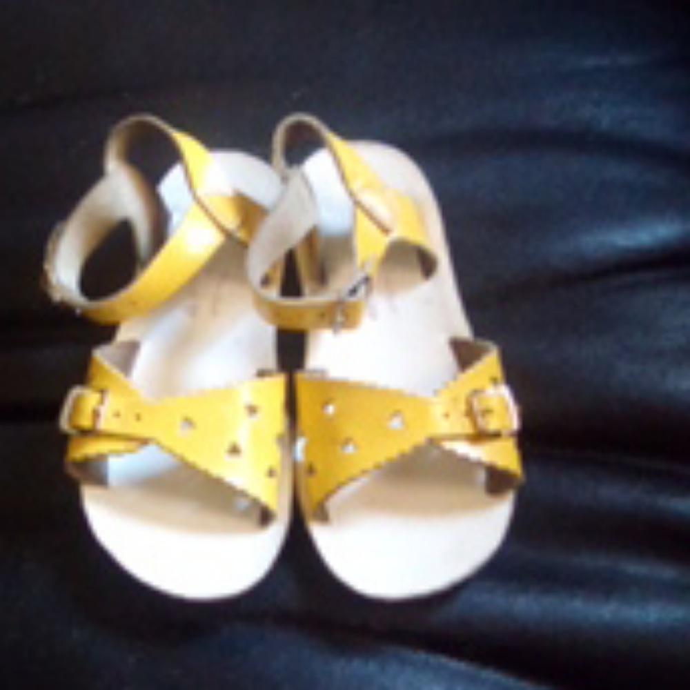 Sun san sandals buy saltwater